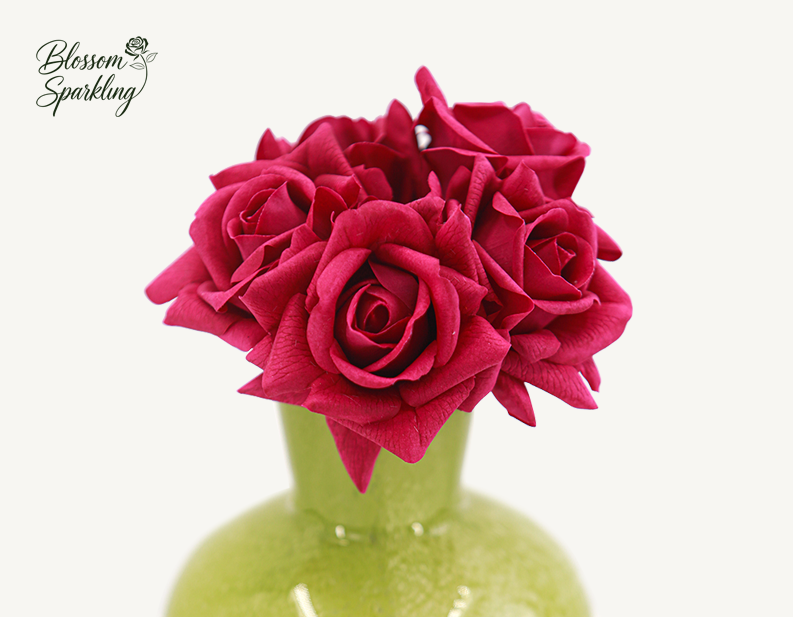 5 Head Curled-Edge Rose Bouquet